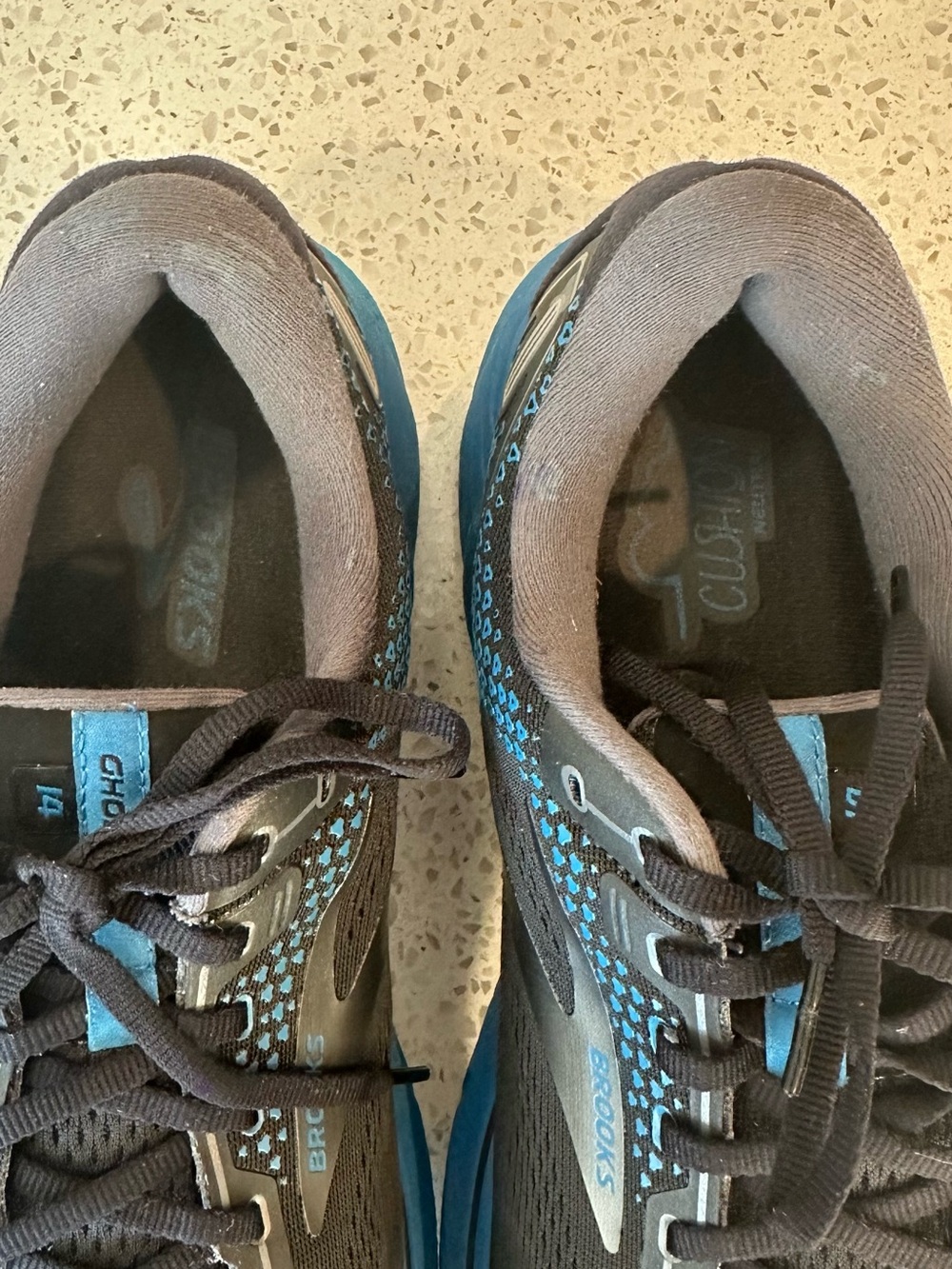 (MSRP $140) Brooks Ghost 14 - Top of the Line Cushion Black & Blue Running Shoes - Picture 6 of 6